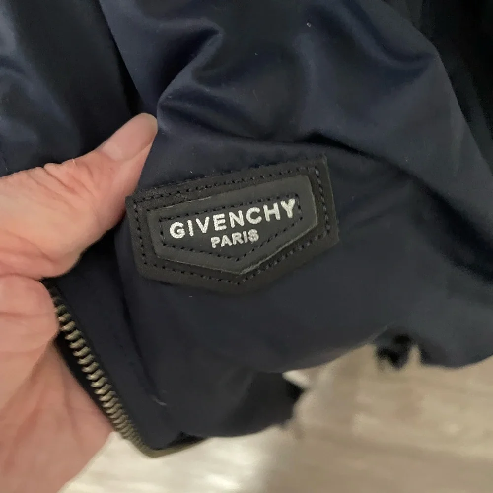 Jacket - Picture 3 of 4